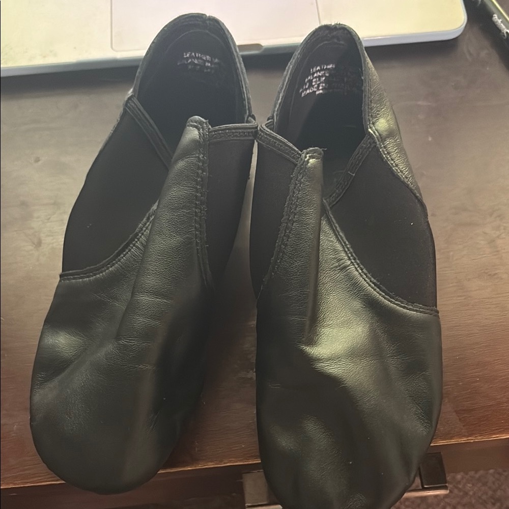 Capezio women’s black jazz shoes